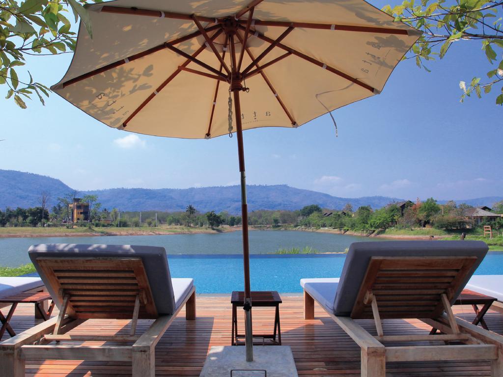 Atta Lakeside Resort Suite - Sha Plus Certified Му-Си Экстерьер фото The view of the resort